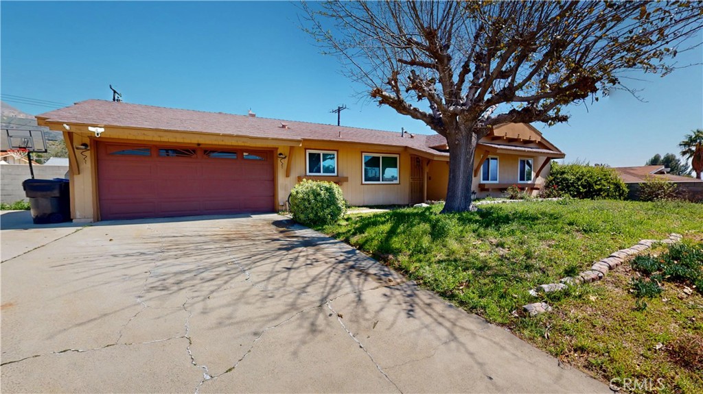 Welcome to your dream home at 5607 McKinley Ave, San Bernardino, CA 92404! This charming property is conveniently located just off the 210 freeway, right next to the vibrant Yamava Casino. Featuring 3 spacious bedrooms and 2 bathrooms, this quaint residence offers the perfect blend of comfort and functionality. Step outside to discover a lovely backyard complete with a refreshing pool, ideal for relaxing and entertaining during those warm California days. The large front and backyard provide ample space for outdoor activities, and with Belvedere Elementary School nearby, it’s a perfect location for families. Don’t miss out on this incredible opportunity—come visit today and see all that this wonderful home has to offer! Dd I mention property has an ADU? Call Today!!