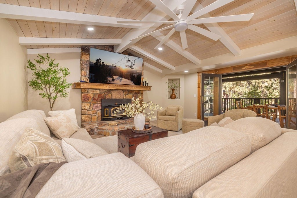 1249 Fox Farm Road