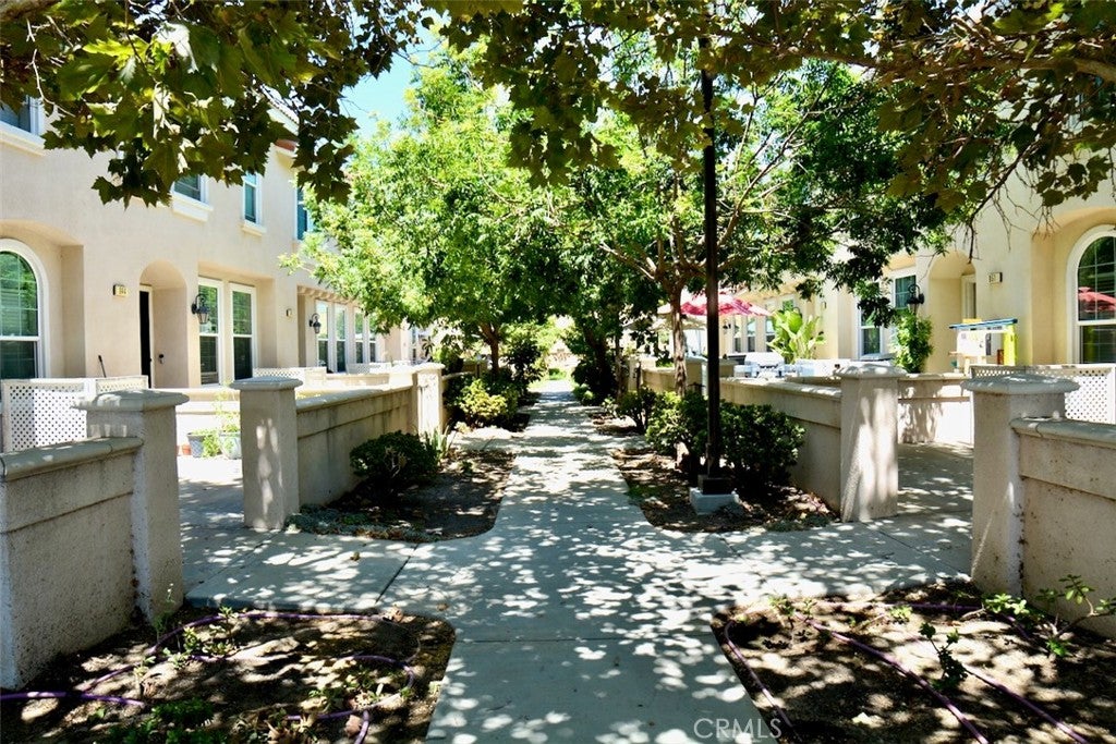 15447 Pomona Rincon Road 952