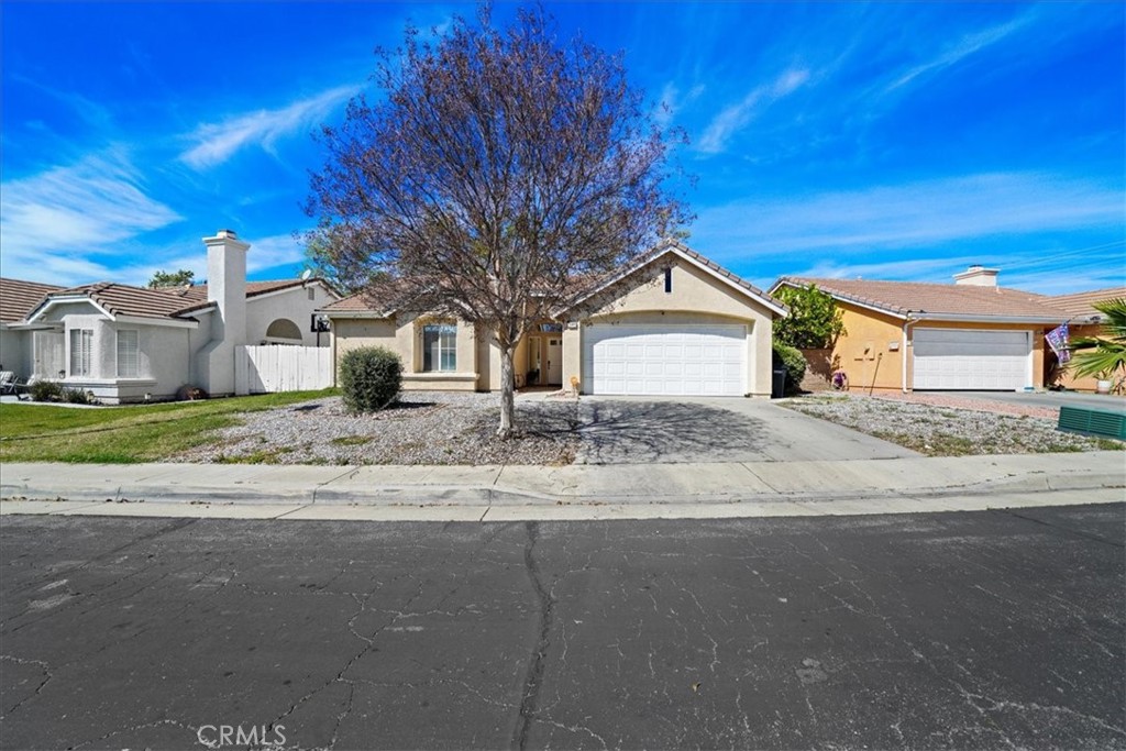 Photo 1 of 41 — 717 Balsam Way, Hemet, CA 92545