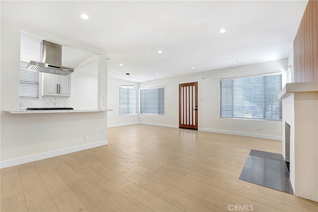 18216 Hartland Street