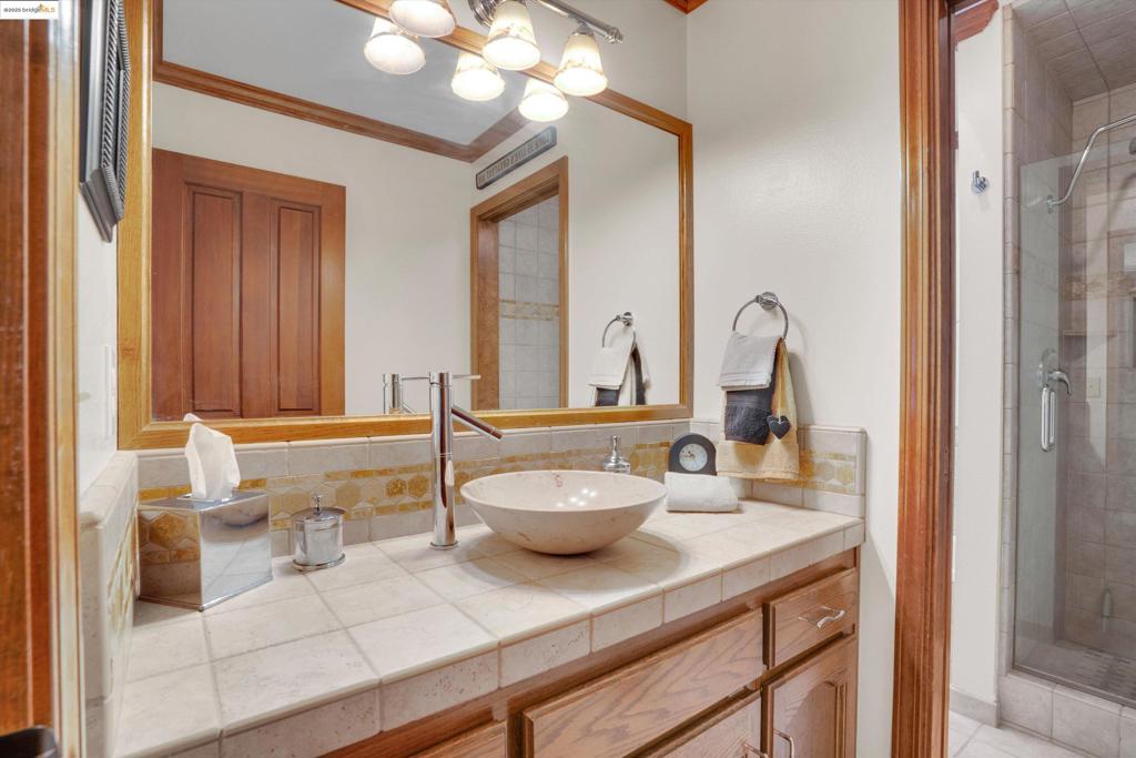 NEROLY ESTATES - Residential