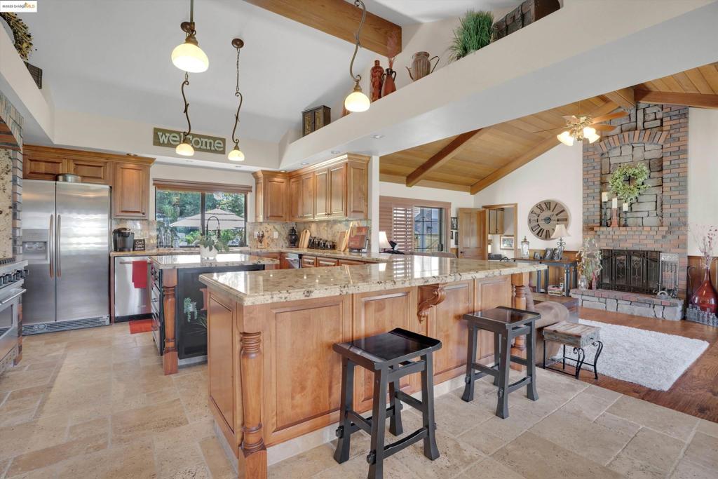 NEROLY ESTATES - Residential