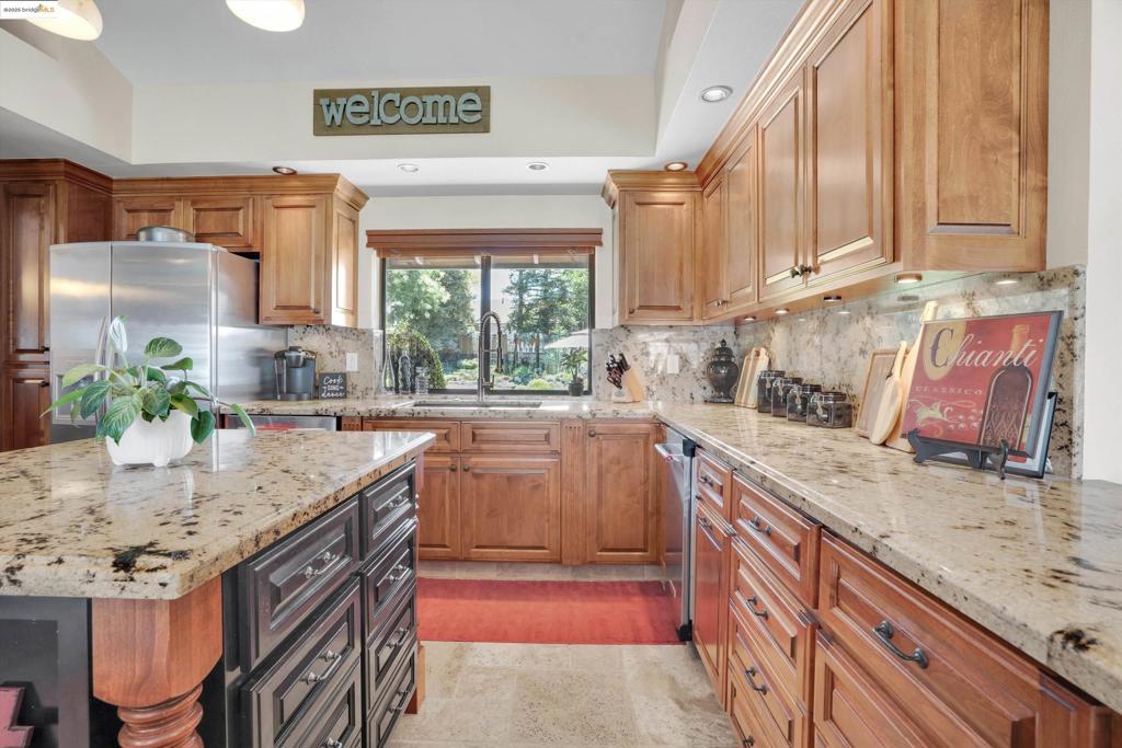 NEROLY ESTATES - Residential