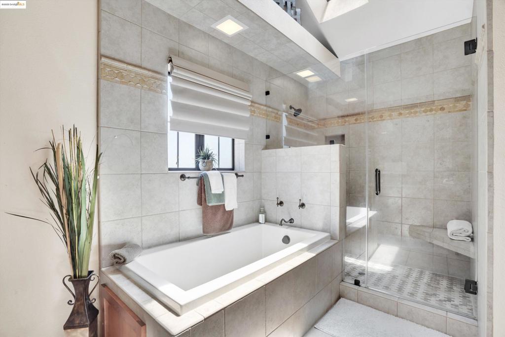 NEROLY ESTATES - Residential