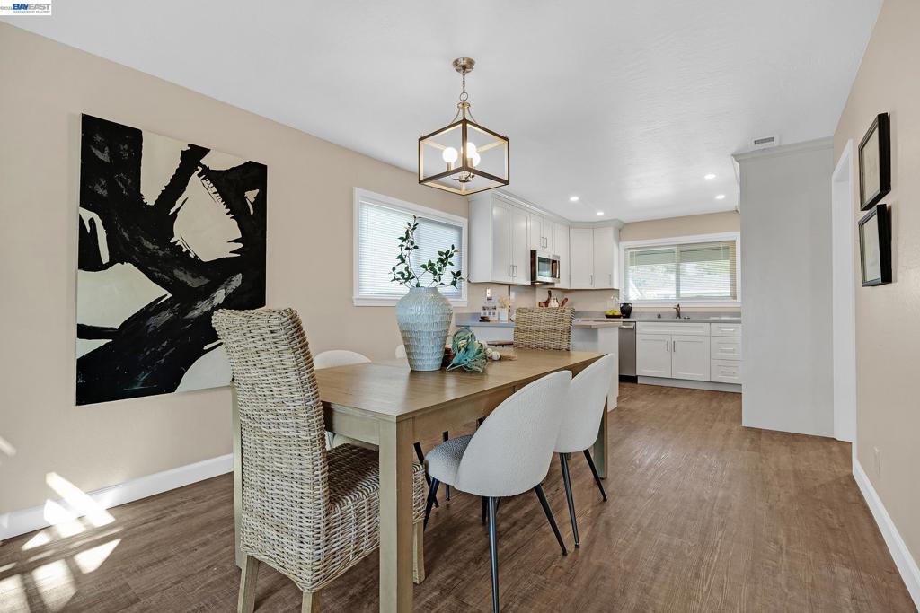 6899 Langmuir Ln