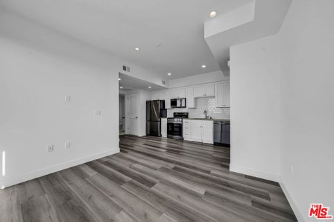 Photo of 667 N Wilton Place #504, Los Angeles, CA 90004 (MLS # 26935635)