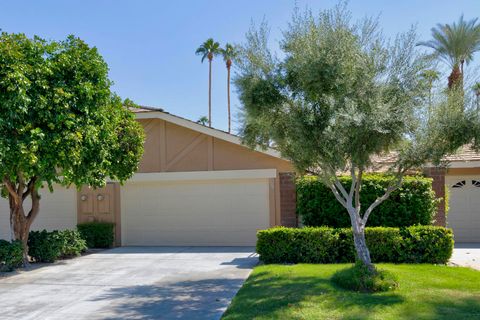 Photo of 220 Madrid Avenue, Palm Desert, CA 92260 (MLS # 219134491DA) Photo of 220 Madrid Avenue, Palm Desert, CA 92260 (MLS # 219134491DA)