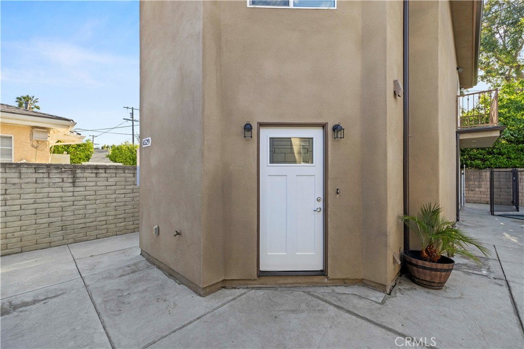 6531 Ranchito Ave