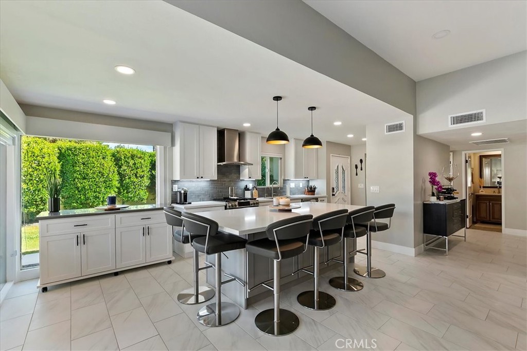 38560 Tandika Trail N