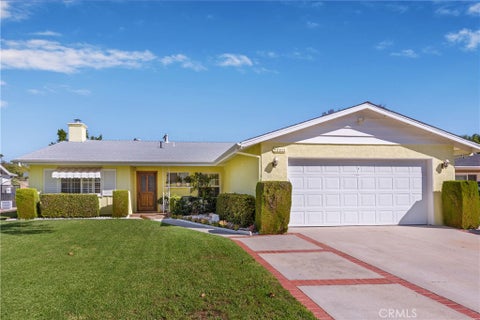 Photo of 23321 Bassett Street, West Hills, CA 91307 (MLS # SR26198092)
