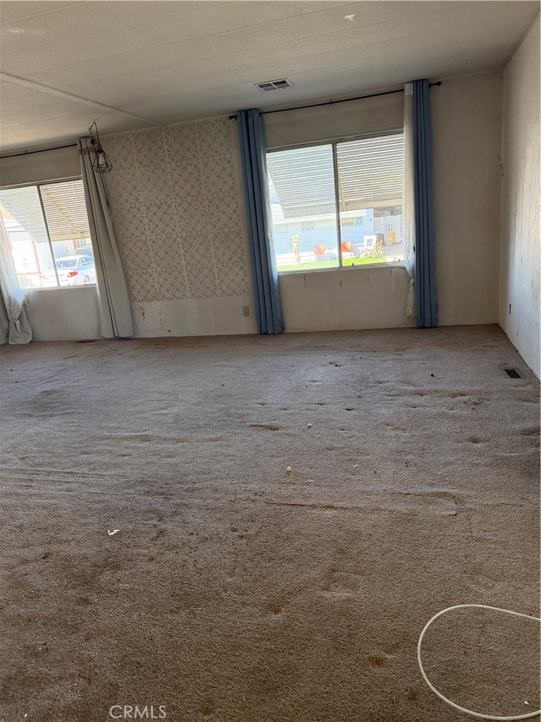 9391 California Ave 81