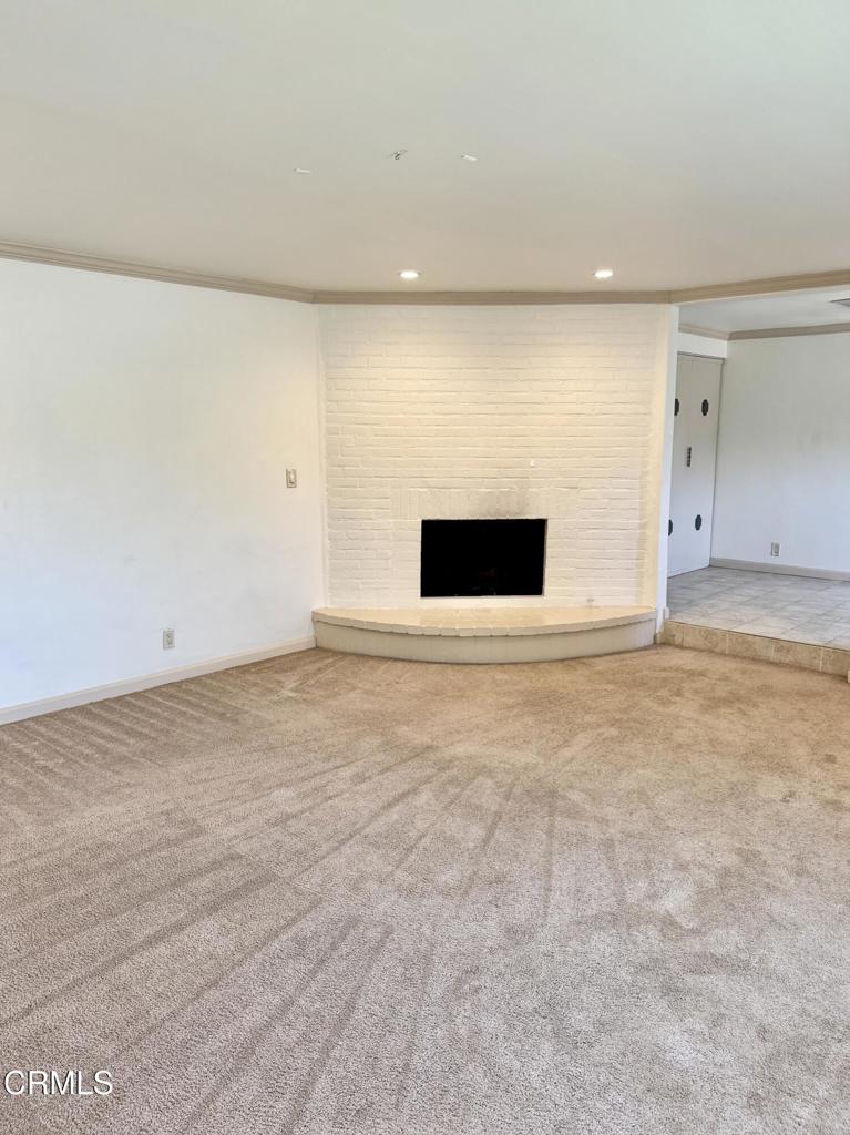 345 N San Gabriel Boulevard