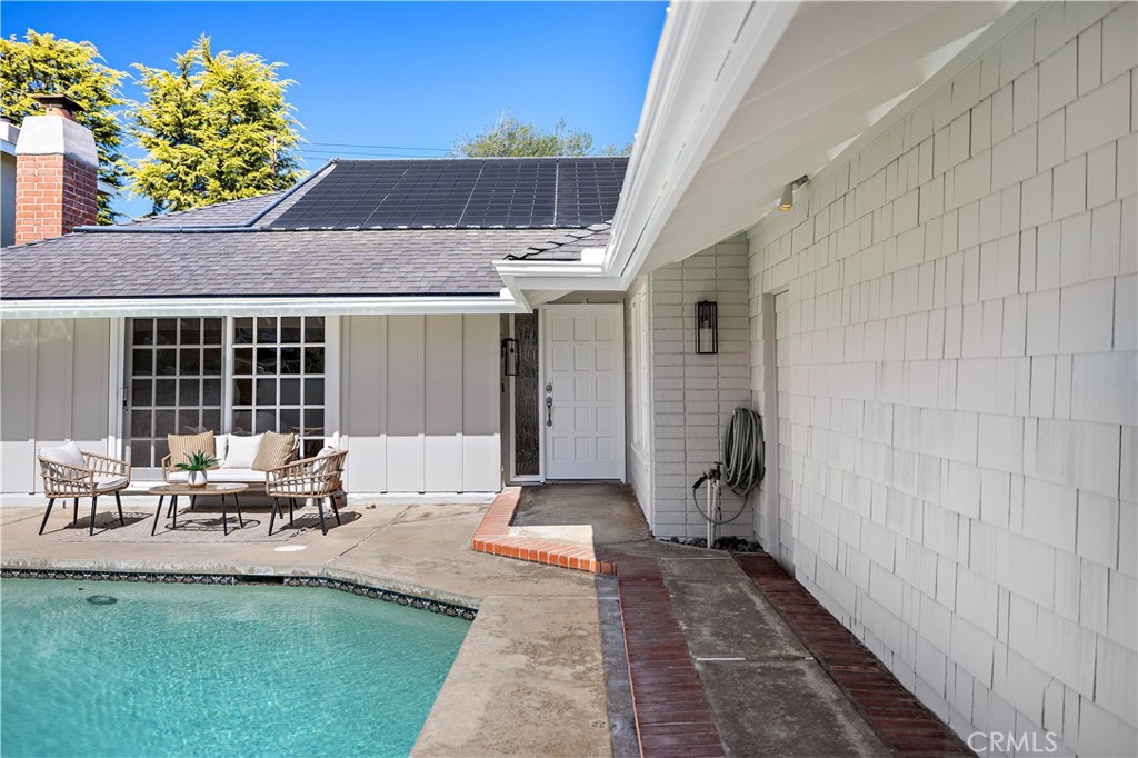 9021 Niguel Circle