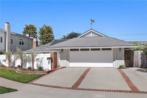 Photo of 9021 Niguel Circle, Huntington Beach, CA 92646 (MLS # OC25238965)