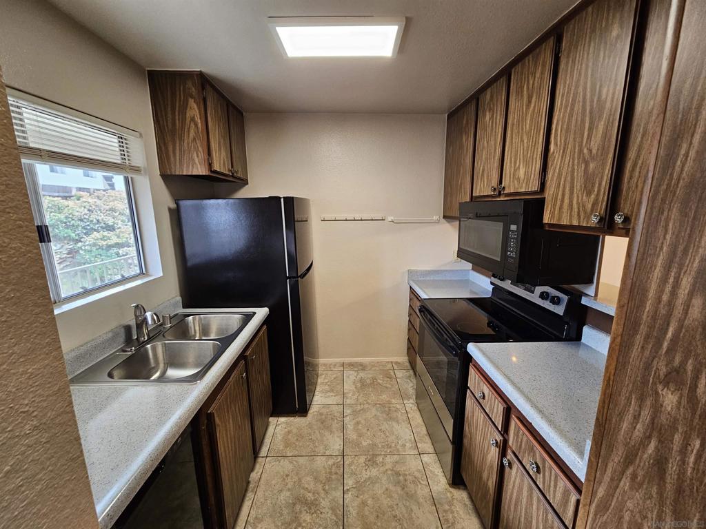 6675 Mission Gorge Rd A202