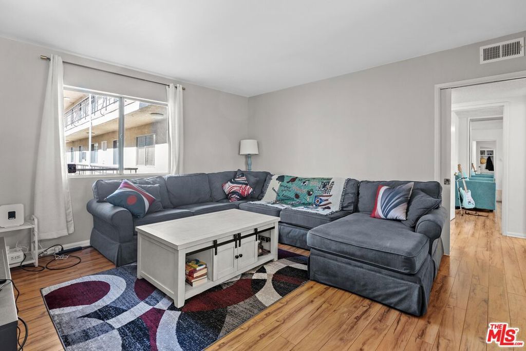 Photo of 4358 Mammoth Avenue #14, Sherman Oaks, CA 91423 (MLS # 26637807)