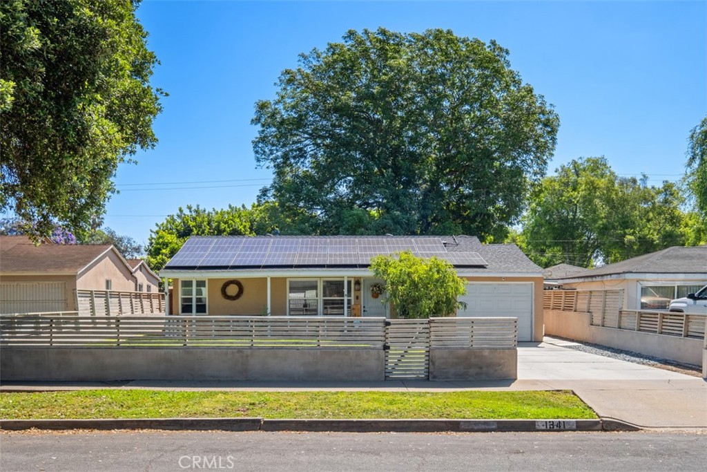 1341 S Towner