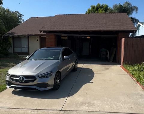 Photo of 25601 Califia DR DR, Laguna Hills, CA 92653 (MLS # CV26110019)