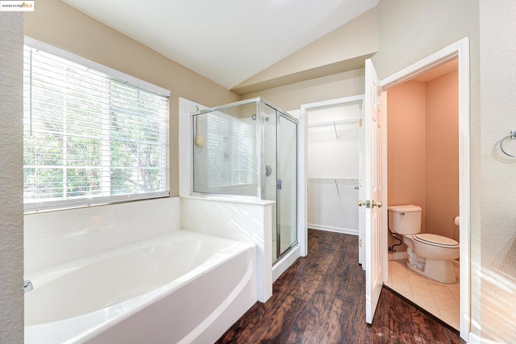 BRENTWOOD - Residential Lease