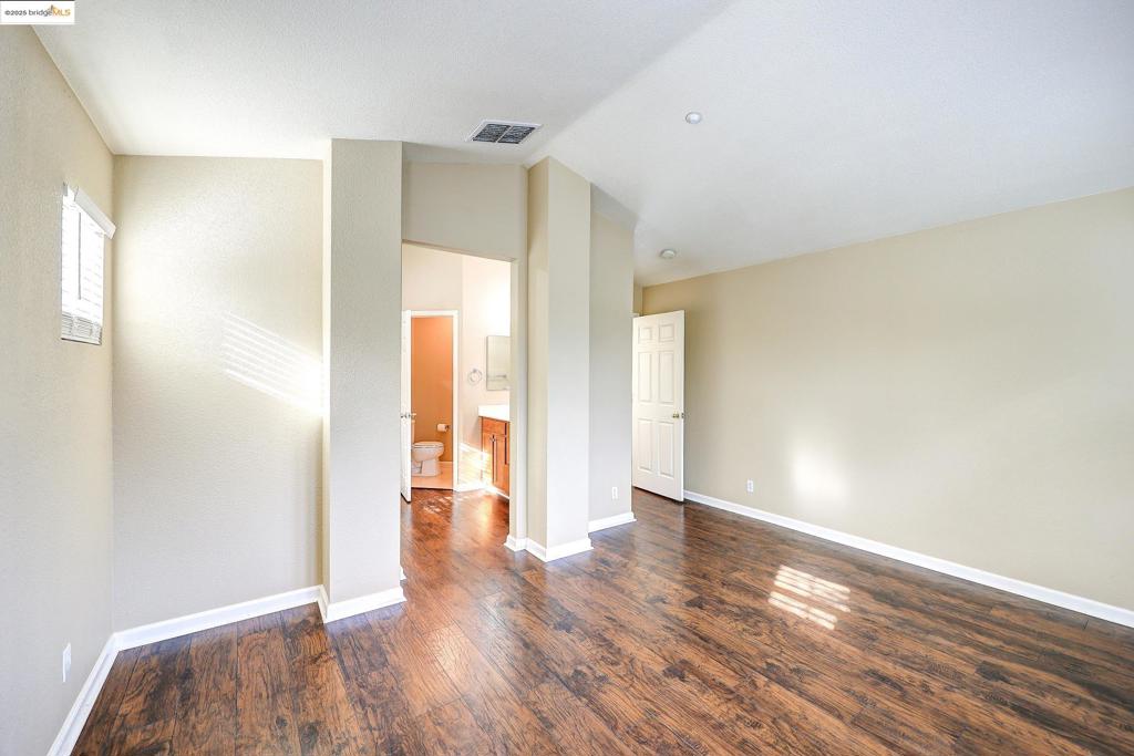 BRENTWOOD - Residential Lease