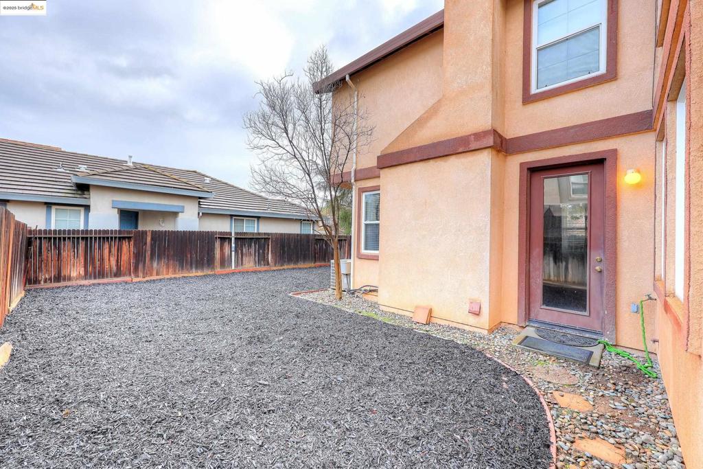 BRENTWOOD - Residential Lease