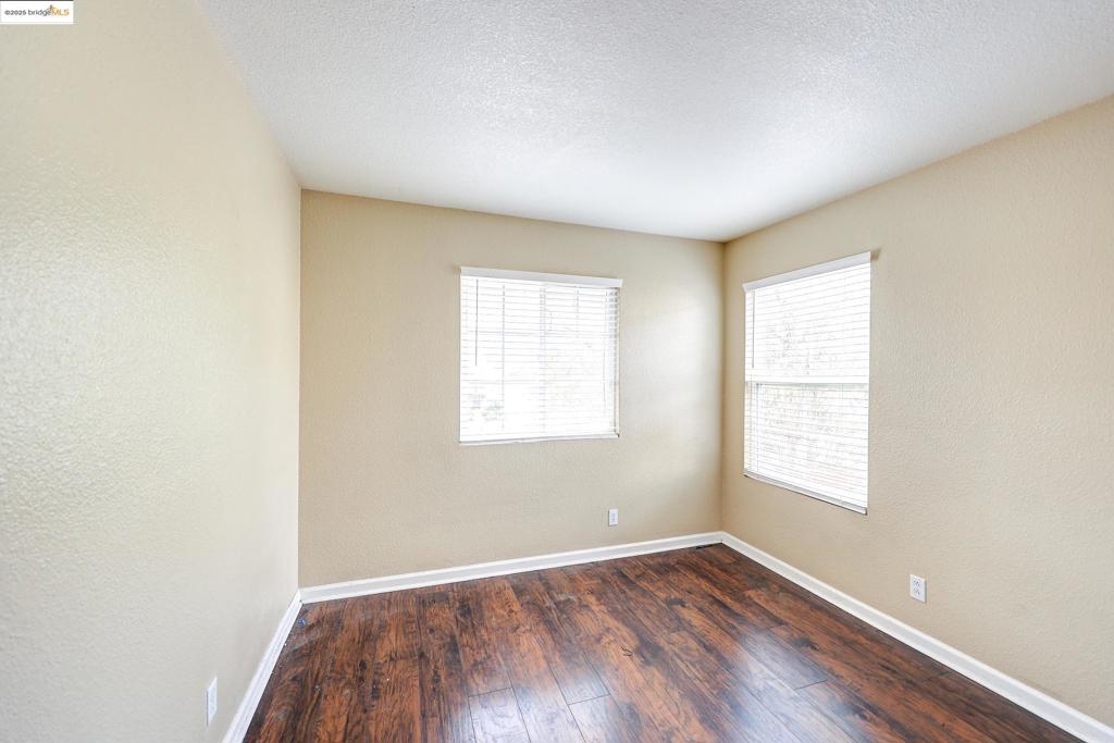 BRENTWOOD - Residential Lease