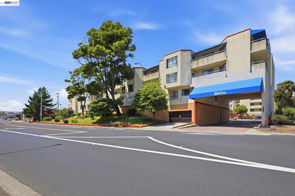 1551 Southgate Ave AVE 115, Daly City CA 94015