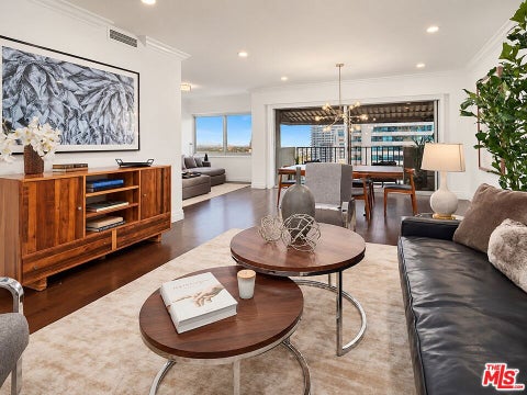 Photo of 10450 Wilshire Boulevard #Penthouse, Los Angeles, CA 90024 (MLS # 26104735)