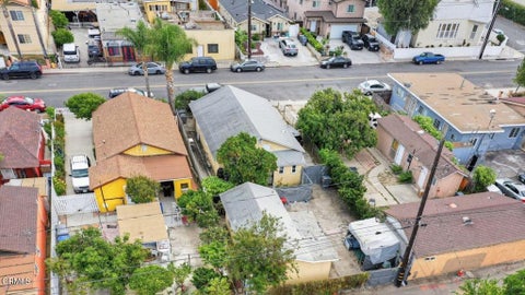 Tiny photo for 141 S Hayes Avenue, Oxnard, CA 93030 (MLS # V1-38789)