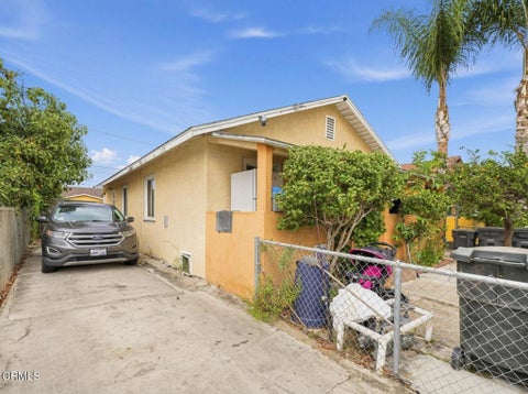 Tiny photo for 141 S Hayes Avenue, Oxnard, CA 93030 (MLS # V1-38789)