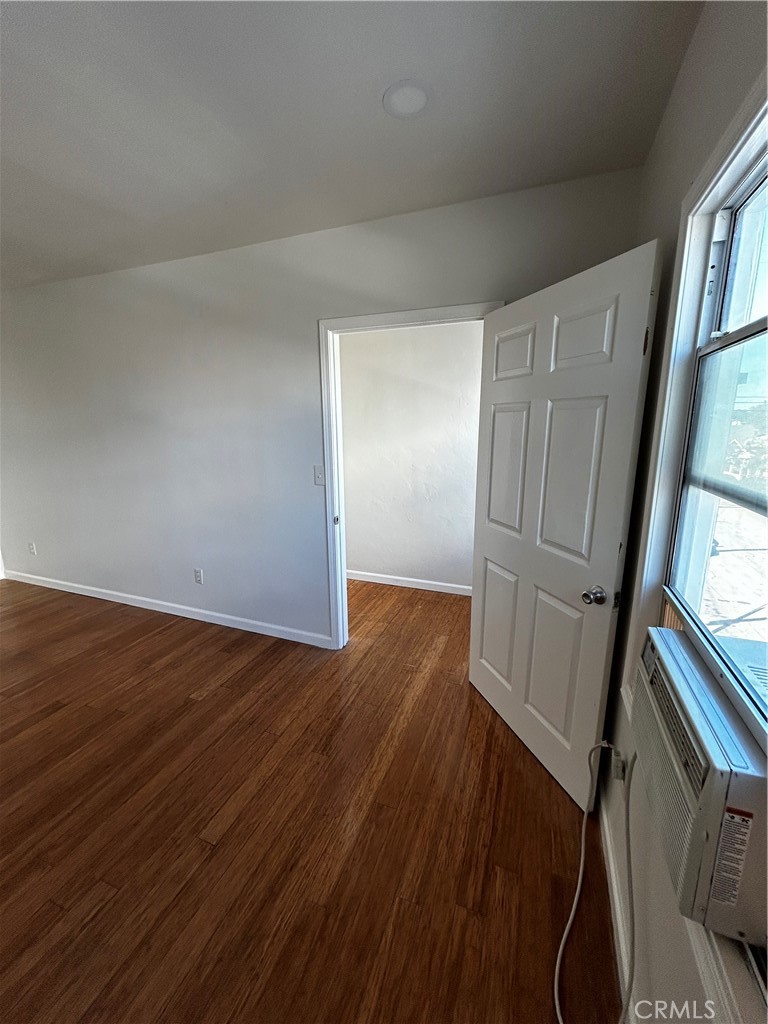 Wrigley Area (WR) - Residential Lease