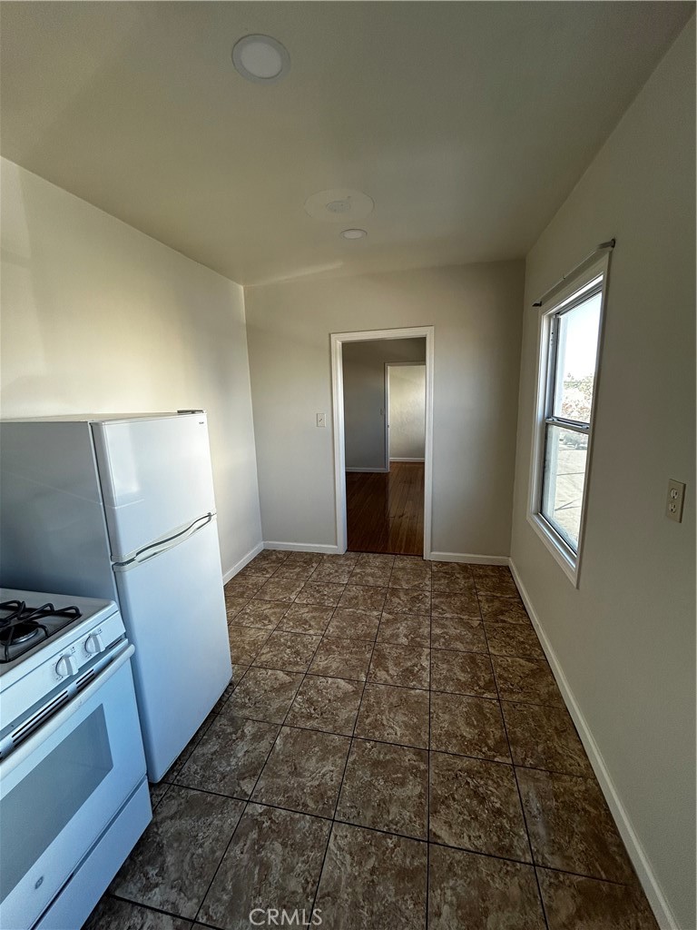 Wrigley Area (WR) - Residential Lease