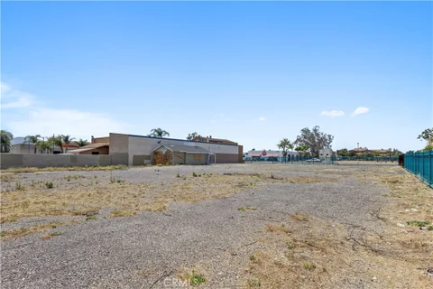 MLS: DW26113804