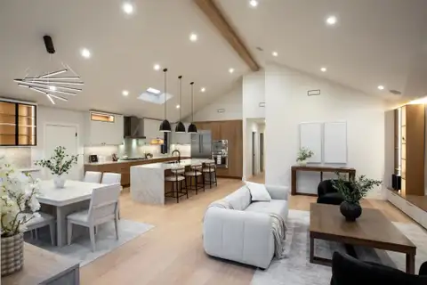 MLS: ML82057388