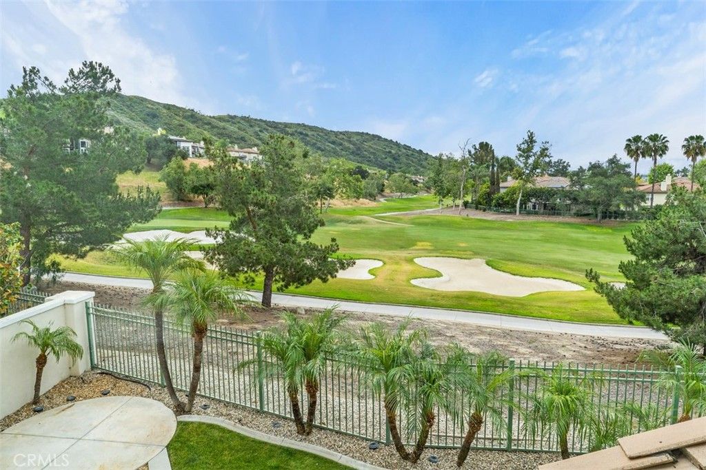 Photo of 66 Foxtail Ln, Rancho Santa Margarita, CA 92679 (MLS # OC26072117)