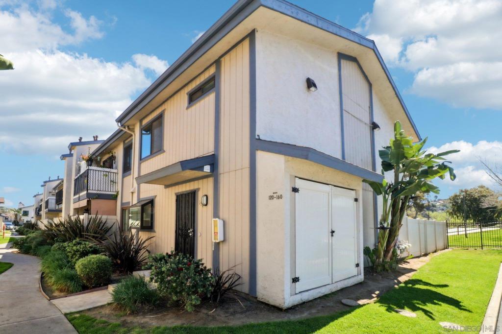 PRICE REDUCED!!! Rarely Available Corner Townhome in a Prime Location! This charming 3-bedroom, 2.5-bath corner unit offers a spacious layout with in-unit washer/dryer, two assigned parking spaces, and a large private patio—perfect for outdoor entertaining. Whether you're a first-time buyer or savvy investor, this property presents a fantastic opportunity to add value and build equity with your personal updates. Enjoy low-maintenance living with an HOA that covers water, trash, sewer, and exterior maintenance. Ideally located just steps from Lindo Lake Park, scenic walking trails, and a variety of recreational amenities. Don’t miss your chance to enter the market or expand your portfolio in this growing area!