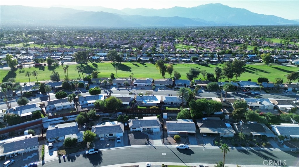 Palm Desert Country Club (32417) - Residential