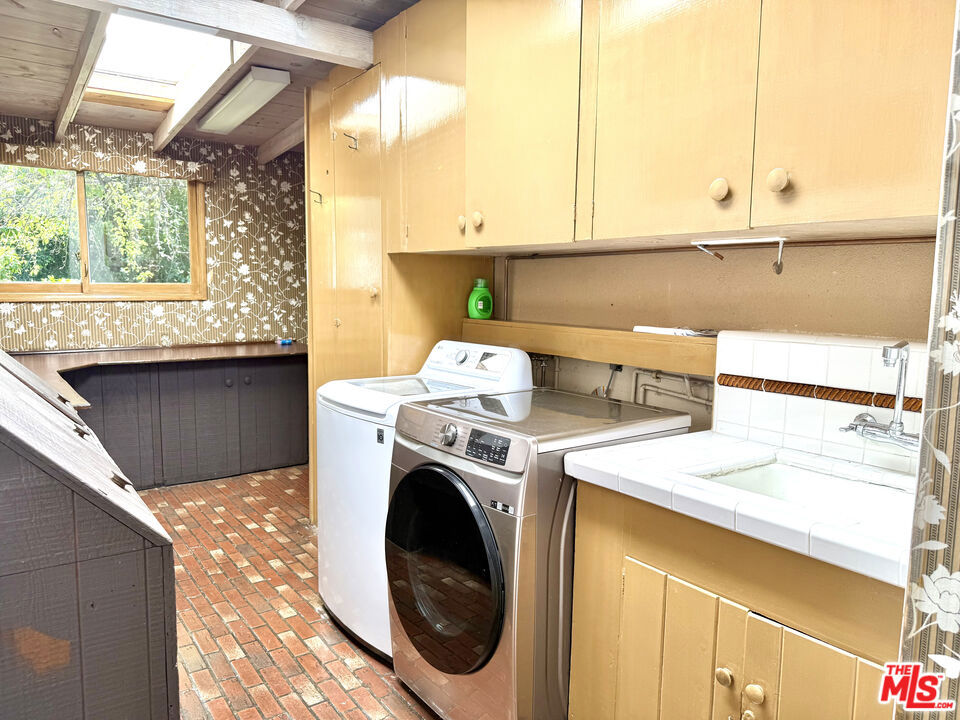 Lower Mandeville - Residential