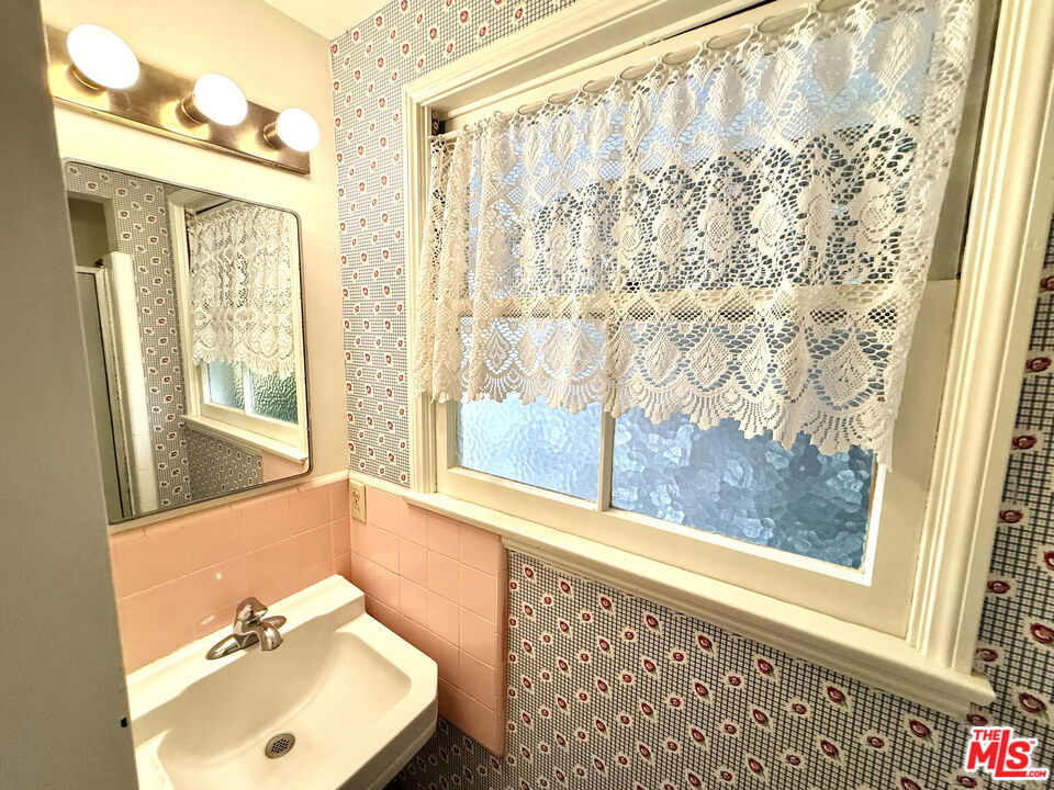 Lower Mandeville - Residential