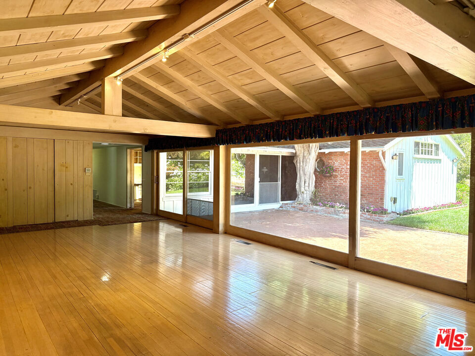 Lower Mandeville - Residential