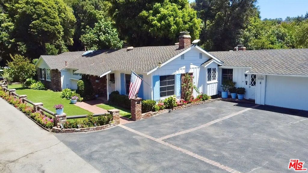 Lower Mandeville - Residential