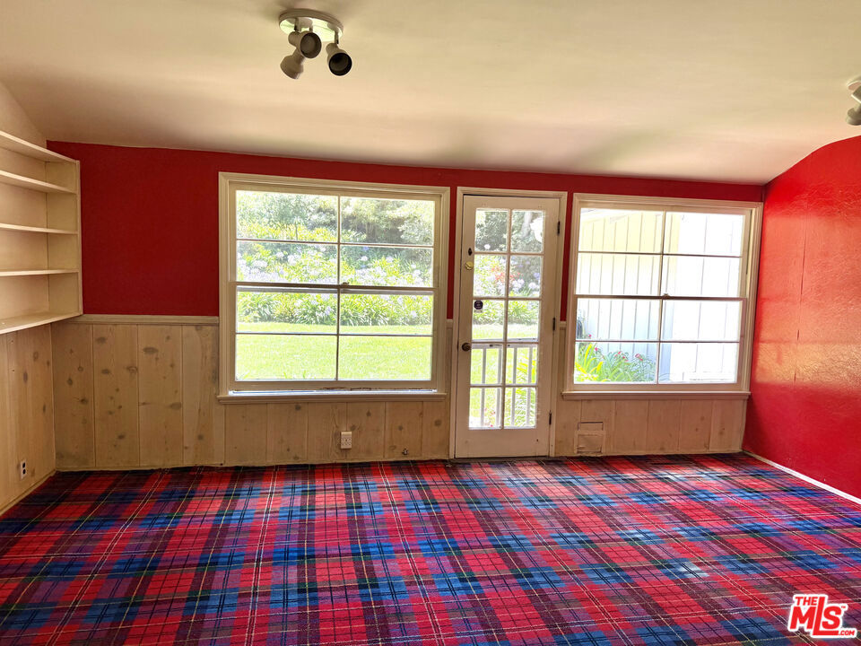 Lower Mandeville - Residential