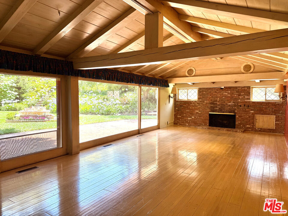 Lower Mandeville - Residential