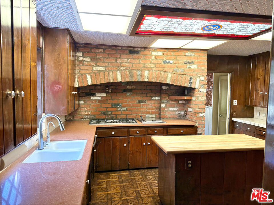 Lower Mandeville - Residential