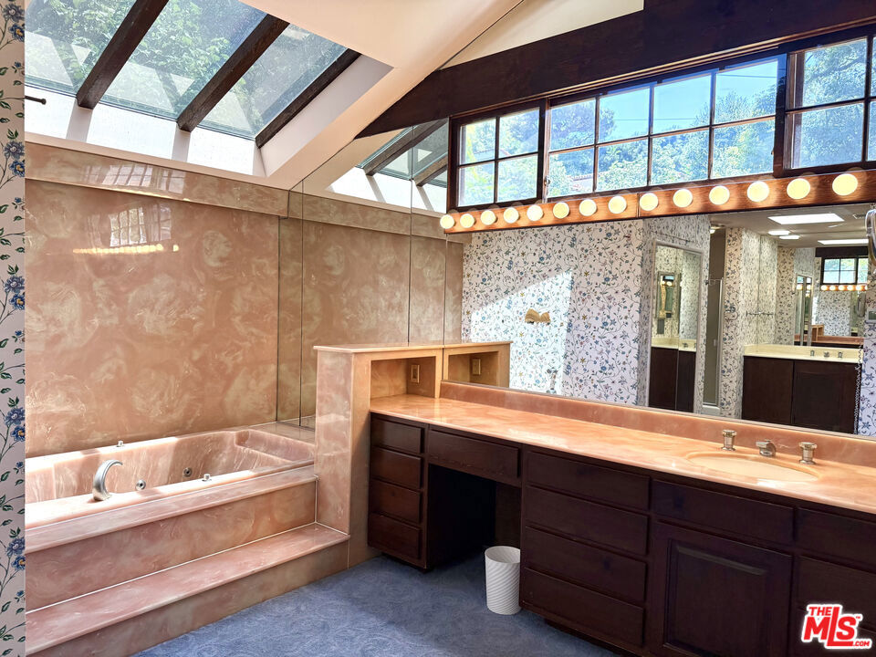 Lower Mandeville - Residential