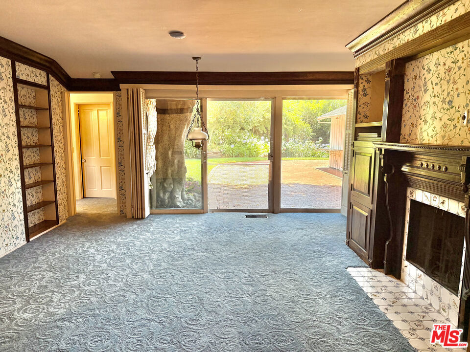 Lower Mandeville - Residential