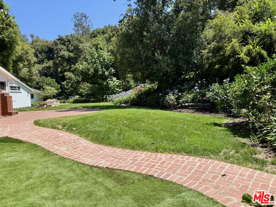 Lower Mandeville - Residential