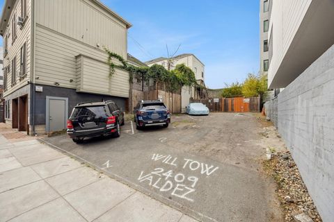 2409 2409 Valdez St Oakland CA 94612