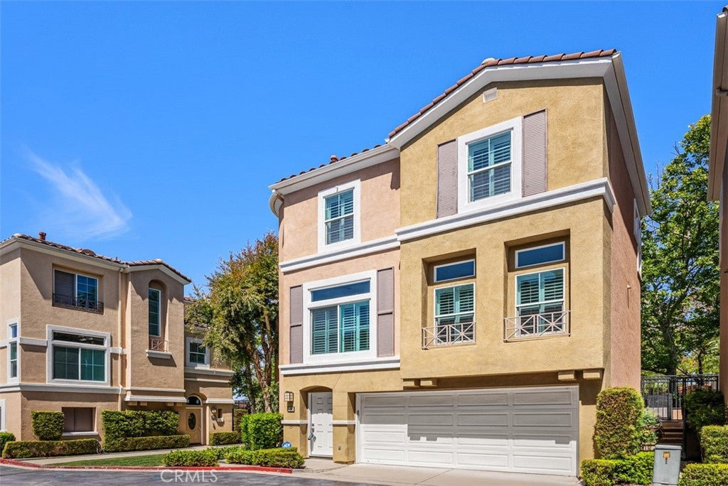 237 Montana del Lago Drive